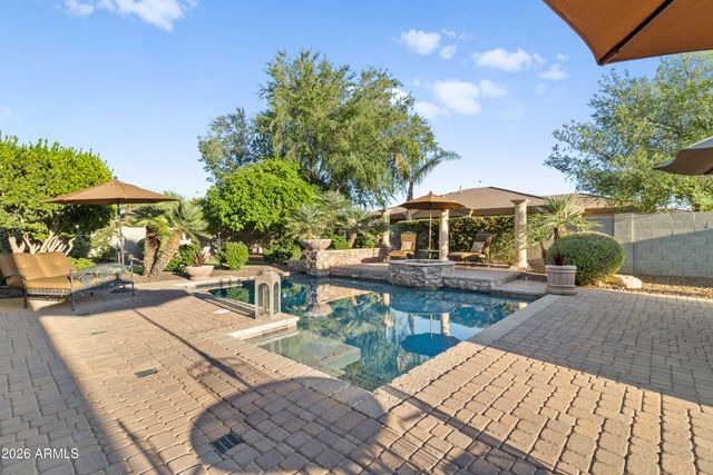 18009 W MONTEBELLO Avenue, Litchfield Park, AZ 85340