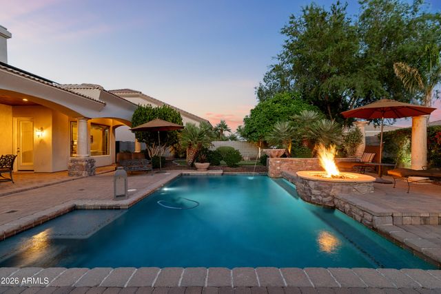 18009 W MONTEBELLO Avenue, Litchfield Park, AZ 85340