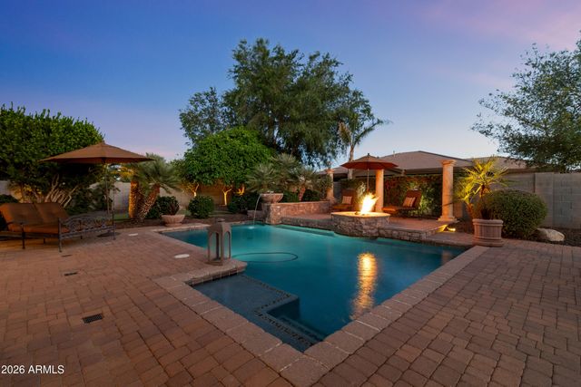 18009 W MONTEBELLO Avenue, Litchfield Park, AZ 85340