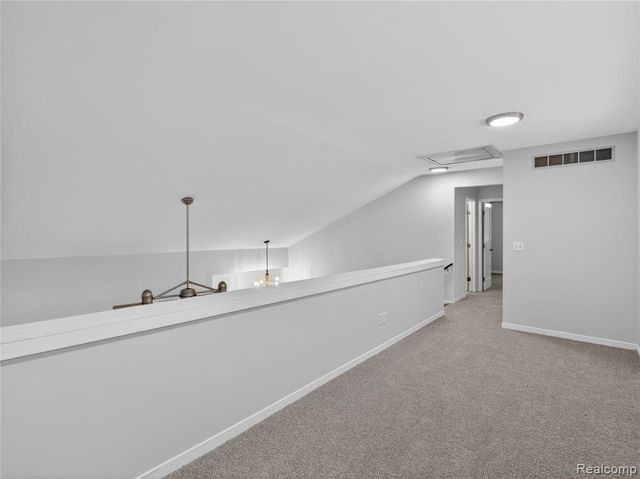 3039 Edgefield Drive, Waterford, MI 48328