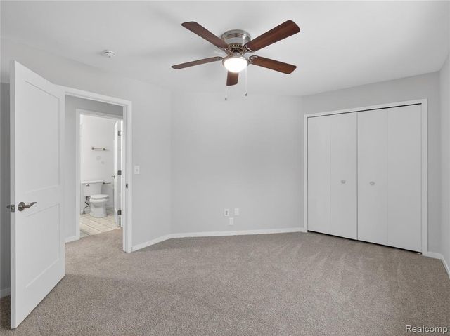 3039 Edgefield Drive, Waterford, MI 48328