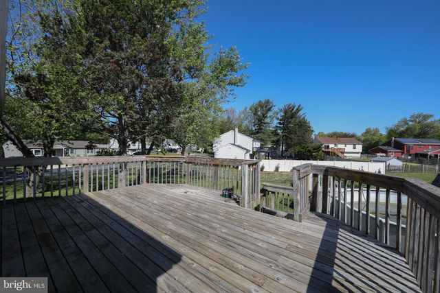 13 SPRING HOLLOW DR, Sicklerville, NJ 08081