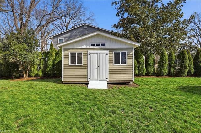 3012 Edinburgh DR, Virginia Beach, VA 23452