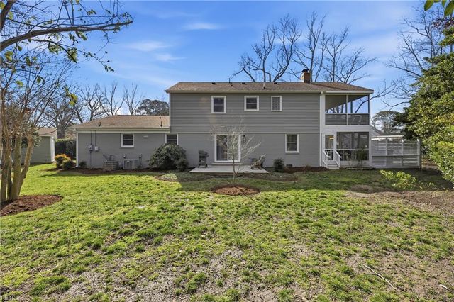 3012 Edinburgh DR, Virginia Beach, VA 23452