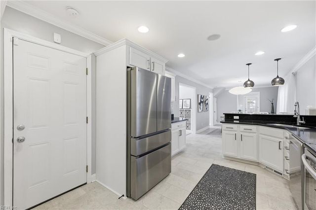 3012 Edinburgh DR, Virginia Beach, VA 23452