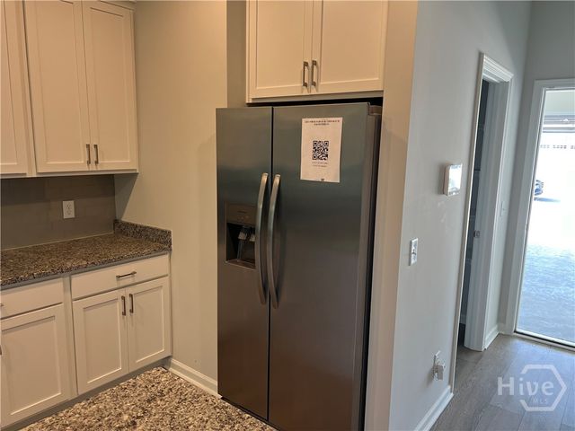 30 Ashmont Street, Savannah, GA 31407