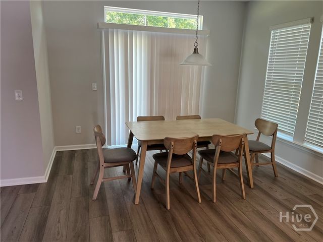 30 Ashmont Street, Savannah, GA 31407