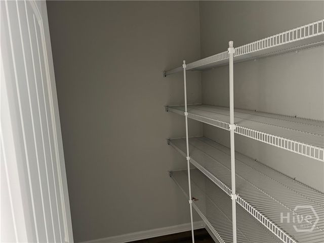 30 Ashmont Street, Savannah, GA 31407