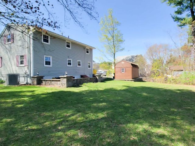 10 Cambridge Road, Nashua, NH 03062