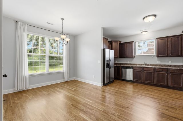 2029 Grandstand Dr, Lascassas, TN 37085