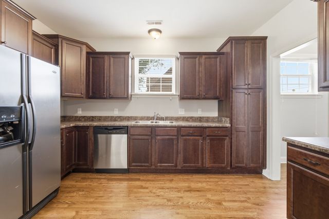 2029 Grandstand Dr, Lascassas, TN 37085