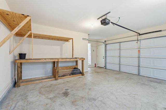 2029 Grandstand Dr, Lascassas, TN 37085