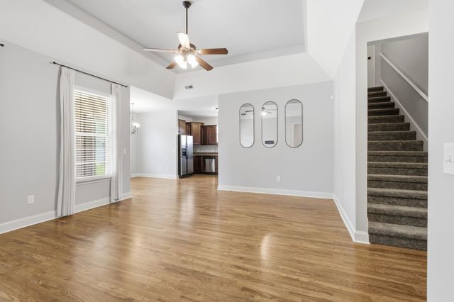 2029 Grandstand Dr, Lascassas, TN 37085