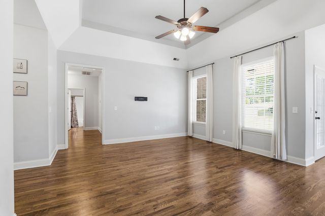 2029 Grandstand Dr, Lascassas, TN 37085