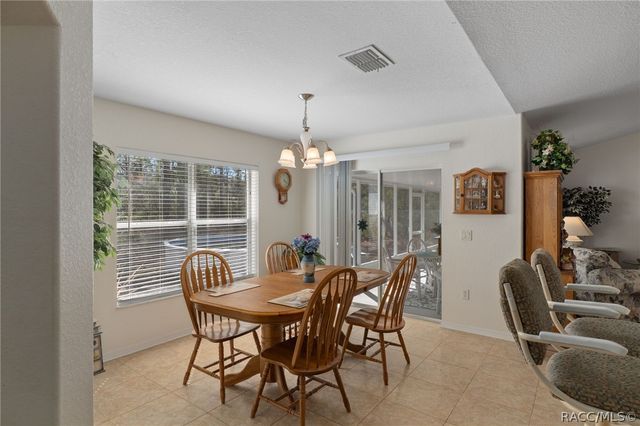 11284 Centralia Road, Weeki Wachee, FL 34614