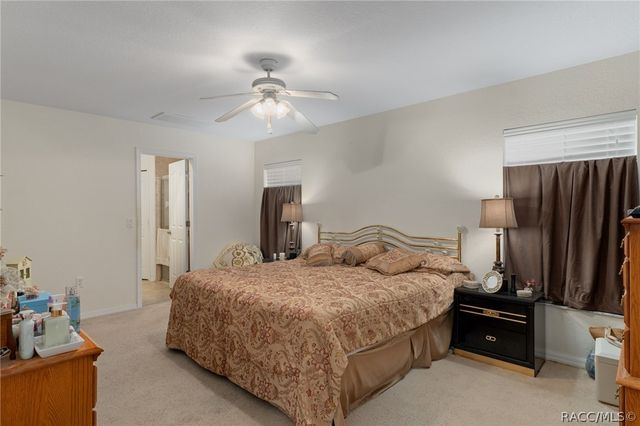 11284 Centralia Road, Weeki Wachee, FL 34614