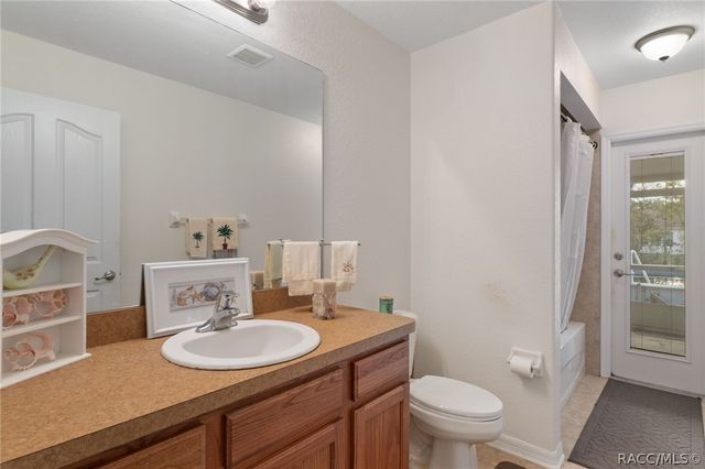 11284 Centralia Road, Weeki Wachee, FL 34614