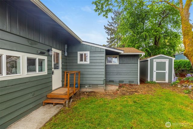 4829 S Kenny Street, Seattle, WA 98118