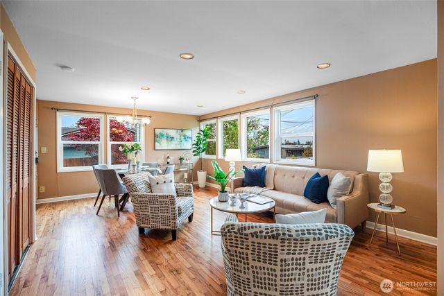 4829 S Kenny Street, Seattle, WA 98118