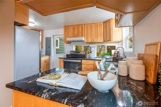 4829 S Kenny Street, Seattle, WA 98118