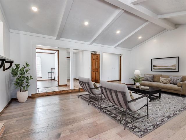 11217 Twisted Oak Road, Oklahoma City, OK 73120