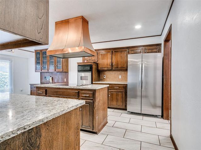 11217 Twisted Oak Road, Oklahoma City, OK 73120