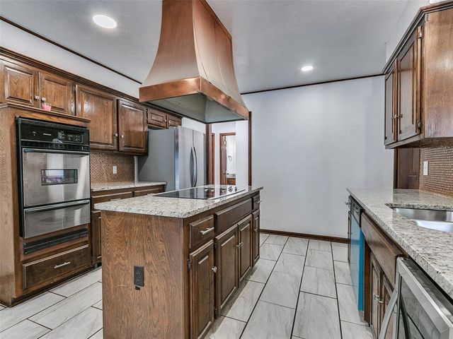 11217 Twisted Oak Road, Oklahoma City, OK 73120