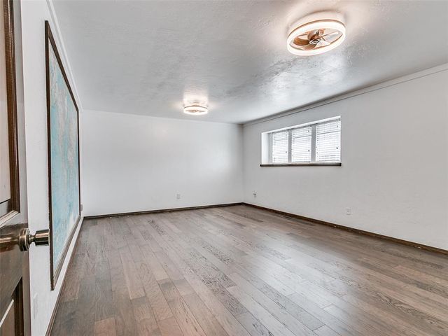 11217 Twisted Oak Road, Oklahoma City, OK 73120