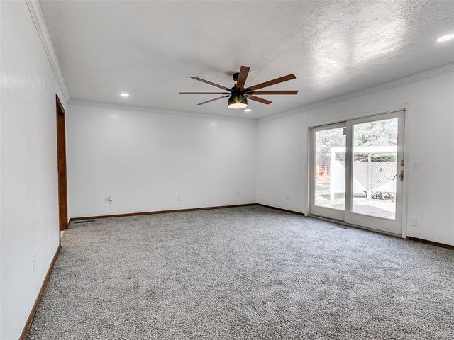 11217 Twisted Oak Road, Oklahoma City, OK 73120