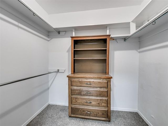 11217 Twisted Oak Road, Oklahoma City, OK 73120