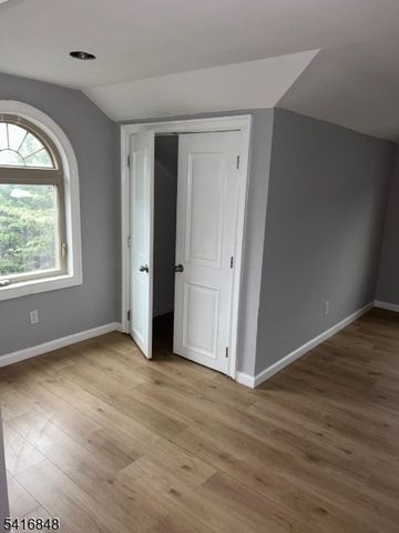 69 Summit Rd, Elizabeth City, NJ 07208