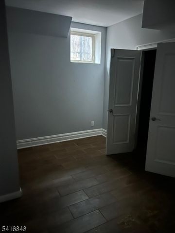 69 Summit Rd, Elizabeth City, NJ 07208