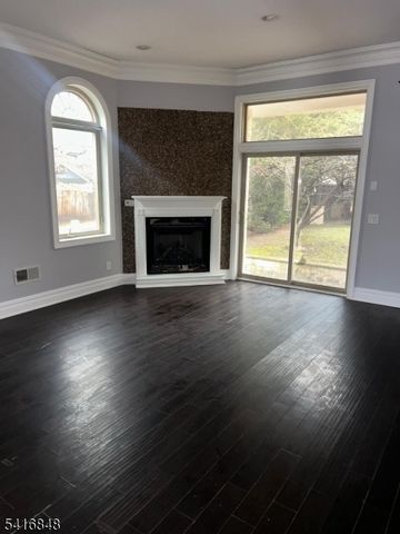 69 Summit Rd, Elizabeth City, NJ 07208