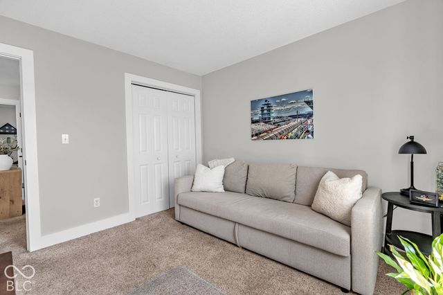 10801 Ravelle Road, Indianapolis, IN 46234