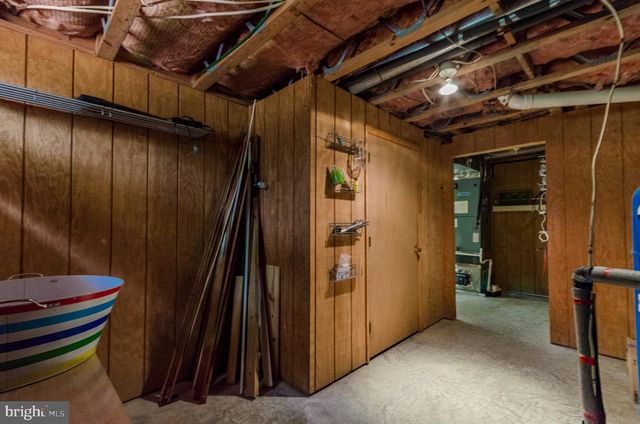 887 WOODBURY DR, Kearneysville, WV 25430
