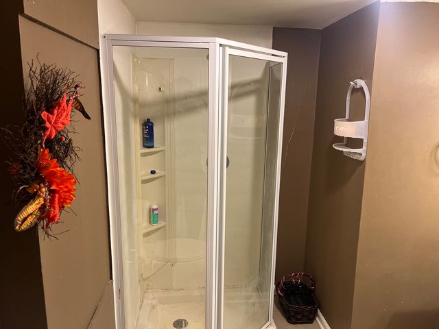 510 Tyler Drive, Carpentersville, IL 60110