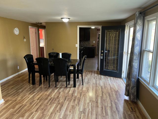 510 Tyler Drive, Carpentersville, IL 60110