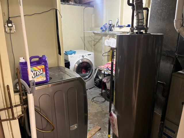 510 Tyler Drive, Carpentersville, IL 60110