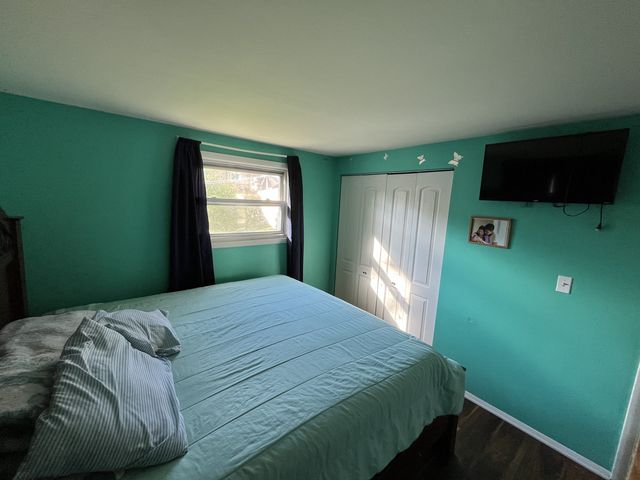 510 Tyler Drive, Carpentersville, IL 60110