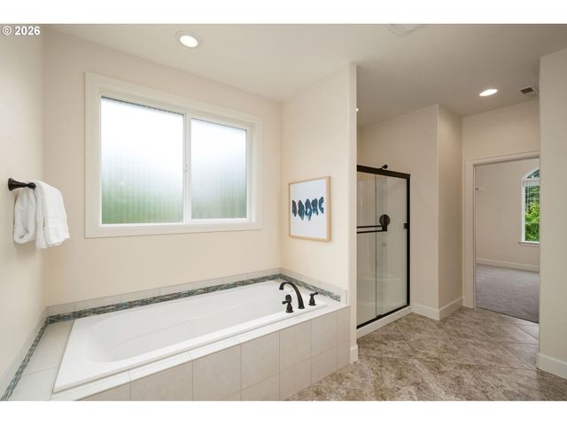 5119 Nw 140TH Ave, Portland, OR 97229