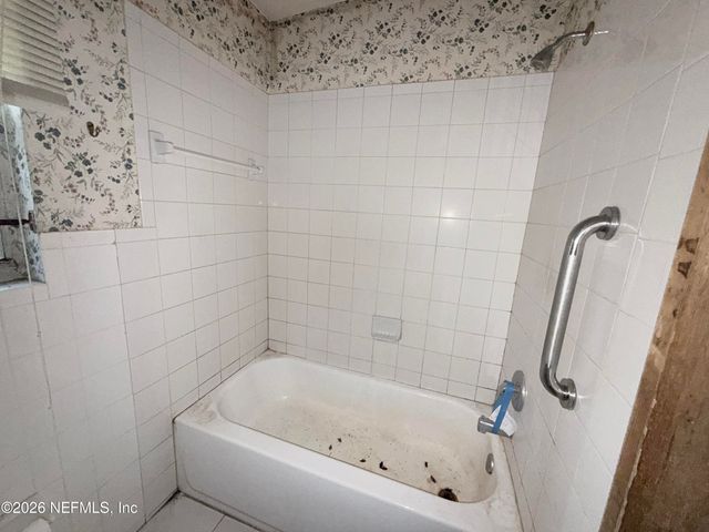 9129 TAMWORTH Road, Jacksonville, FL 32208