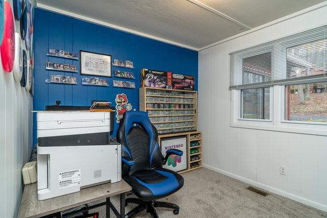 188 NEW MARKET RESERVOIR RD, New Market, VA 22844