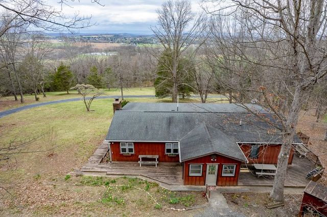 188 NEW MARKET RESERVOIR RD, New Market, VA 22844