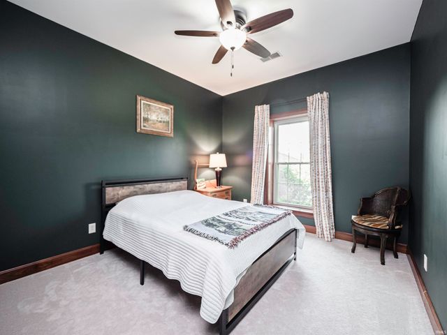 10083 W 565 S, Owensville, IN 47665