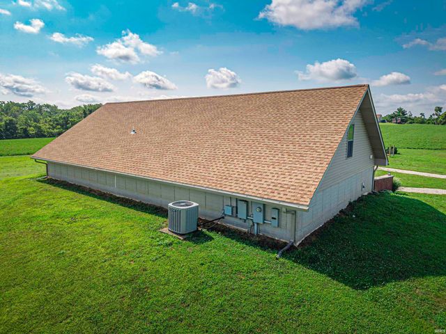 10083 W 565 S, Owensville, IN 47665