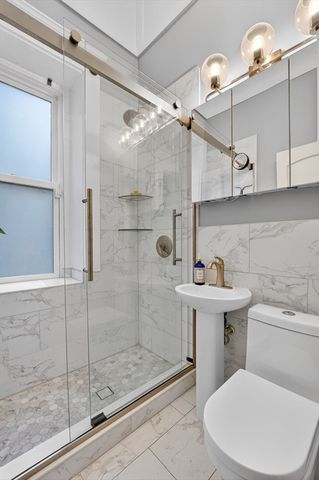 8 Garrison St 111, Boston, MA 02116