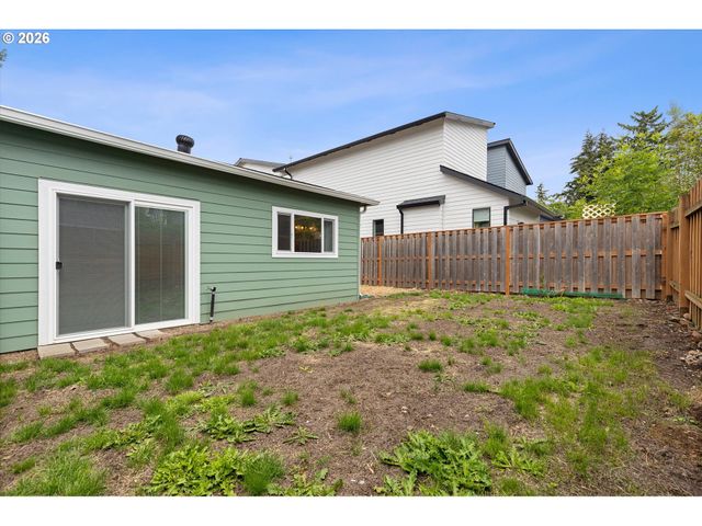 5416 Se KNAPP St, Portland, OR 97206