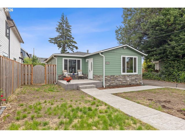5416 Se KNAPP St, Portland, OR 97206