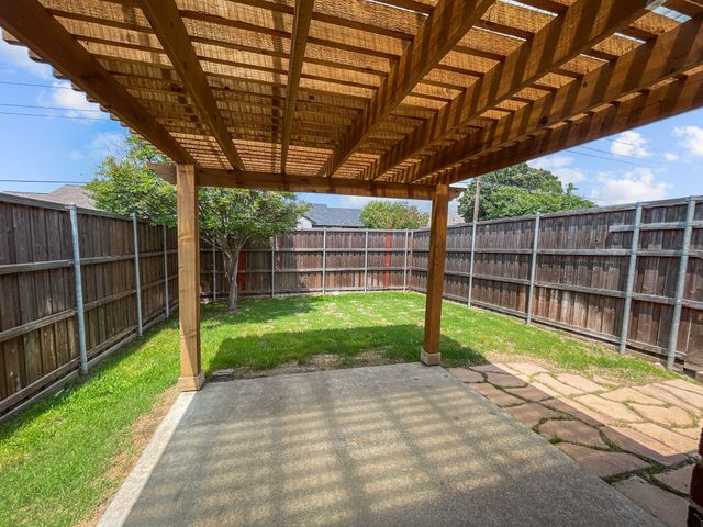 5624 Bedford Lane, The Colony, TX 75056