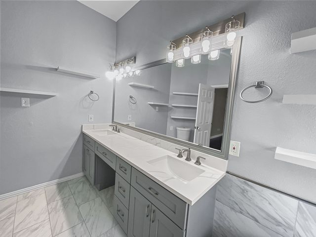 5624 Bedford Lane, The Colony, TX 75056